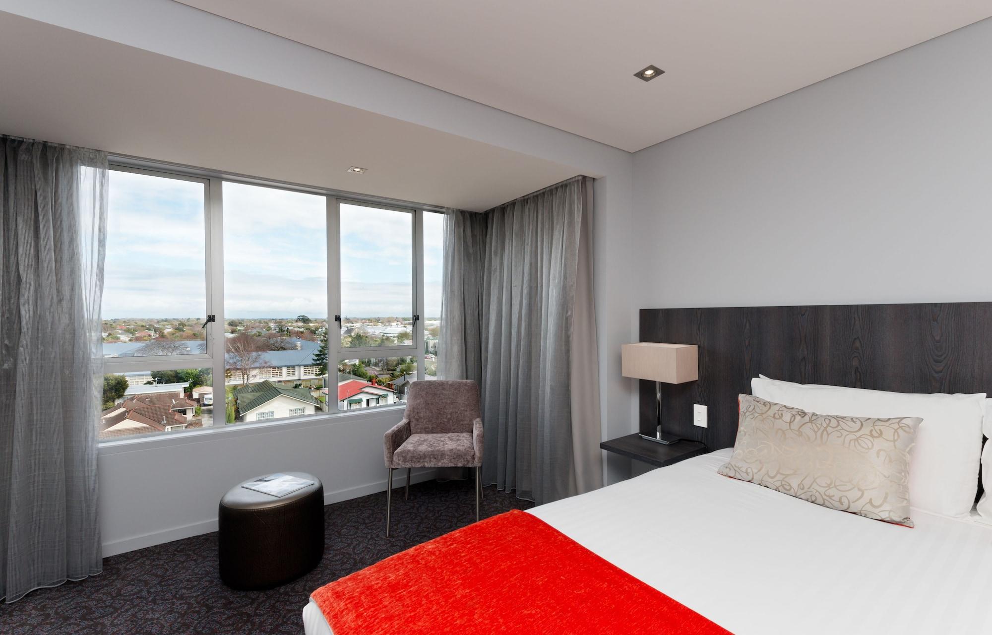 Copthorne Hotel 4*